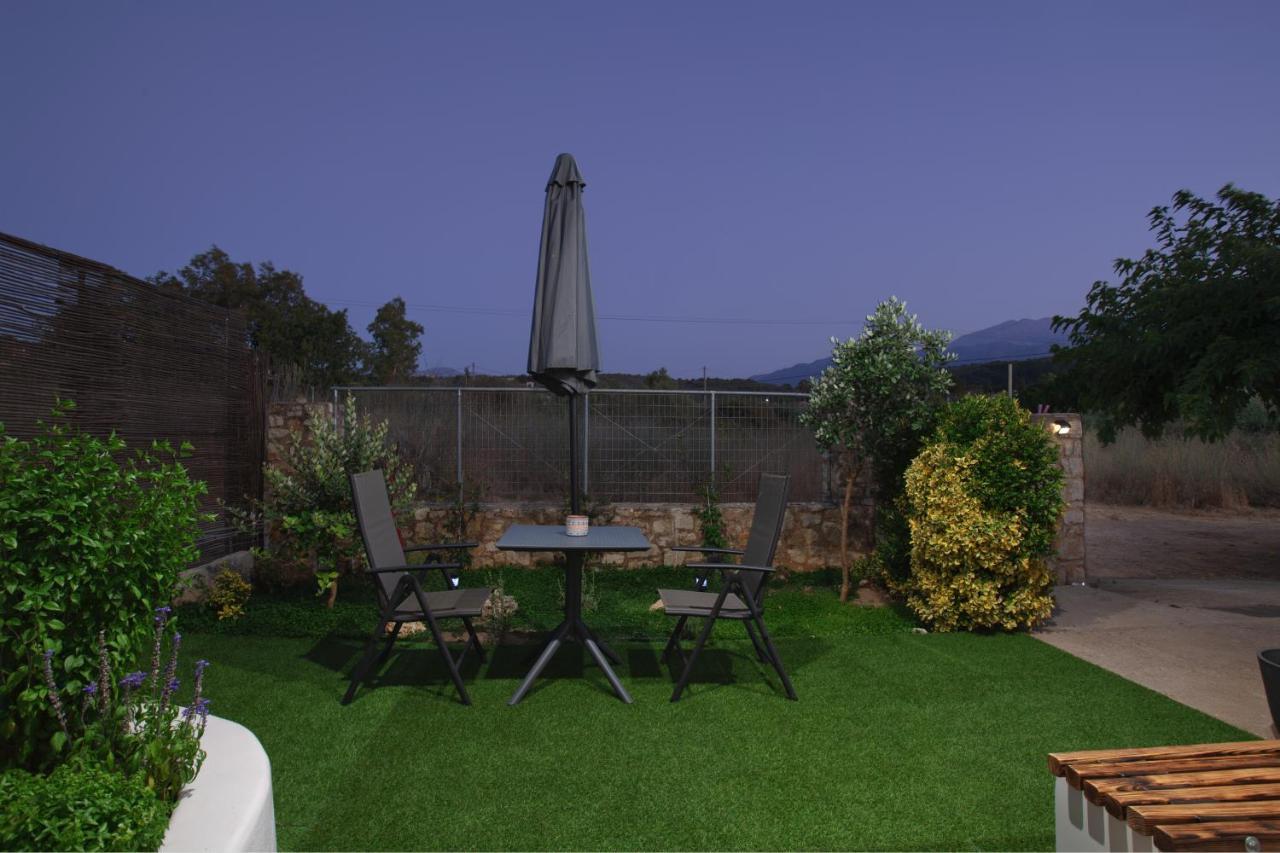 Livingfy Apt With Mountain View & Garden Вамос Экстерьер фото